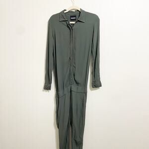 monrow olive green jumpsuit size xs